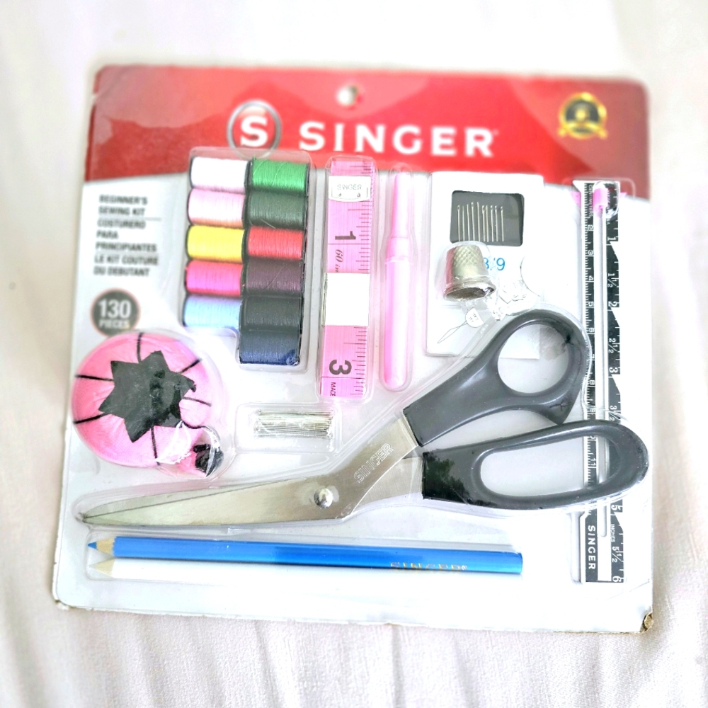 NEW! Singer 01512 Beginner's Sewing Kit, 130 pieces